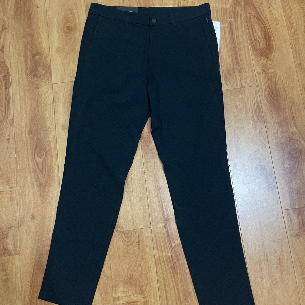 Lululemon Men Commission Pant Slim 34 x 32 Slim Fit Black Grid Patterned NWT